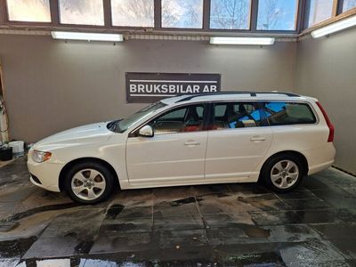 begagnad Volvo V70 D5 2.4D Momentum Euro 4