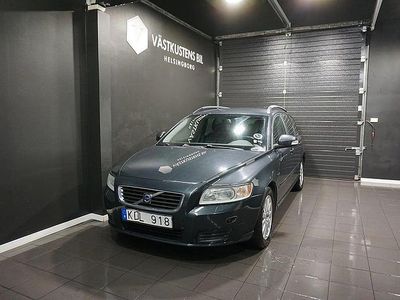 Grå Begagnad 2009 Volvo V50 Kombi | 47 900 kr (Marknadspris)