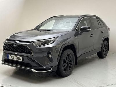 Grå Begagnad 2020 Toyota RAV4 Style | 279 000 kr (Lite dyr)