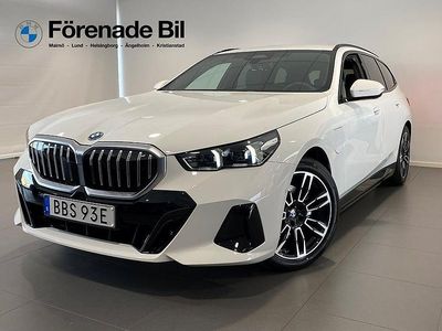 Vit Ny 2026 BMW 530e M Sport Kombi | 710 200 kr