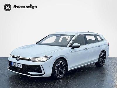 Begagnad VW Passat R-line 150 HK (110 kW) 2025 Pure white Kombi