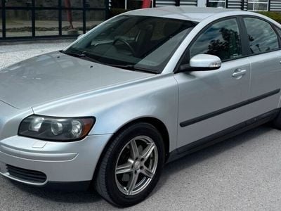 Volvo S40