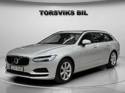 Begagnad Volvo V90 Kinetic 190 HK (139 kW) 2017 Silvermet Kombi
