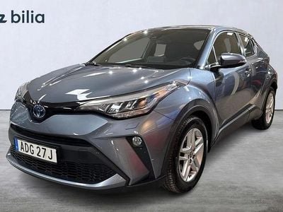 Begagnad Toyota C-HR Active 124 HK (91 kW) 2023 Grå SUV