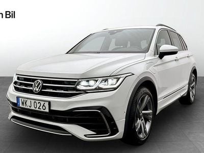 Vit Begagnad 2023 VW Tiguan R-line SUV | 419 900 kr (Dyr)