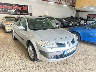 Ljusgrå Begagnad 2006 Renault Mégane GrandTour Kombi | 29 900 kr (Bra pris)