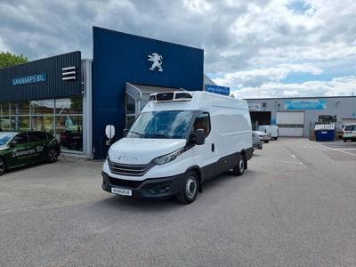 begagnad Iveco Daily 35S 14A8 12m3 Kylbil