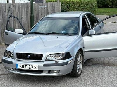 Volvo S40