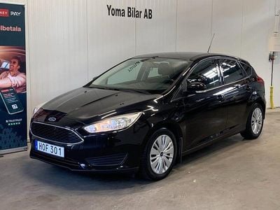 Begagnad Ford Focus Trend 95 HK (69 kW) 2015 Svart Halvkombi