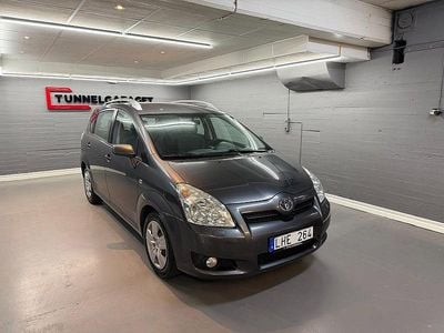 Begagnad Toyota Corolla Verso 129 HK (94 kW) 2007 Grå Minibuss