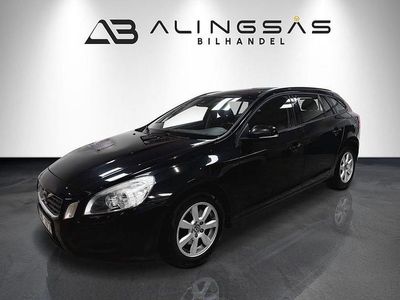 Svart Begagnad 2013 Volvo V60 Kombi | 74 900 kr (Marknadspris)
