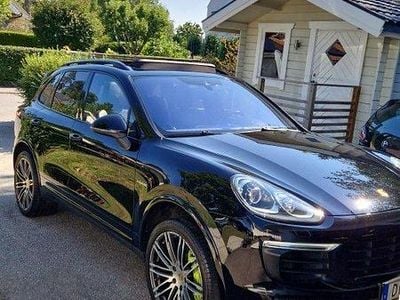 Porsche Cayenne S E-Hybrid