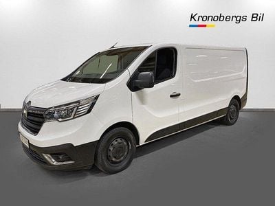 Vit Begagnad 2022 Renault Trafic Minibuss | 256 900 kr (Lite dyr)