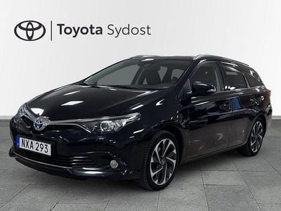 Svart Begagnad 2015 Toyota Auris Touring Sports Kombi | 127 000 kr (Marknadspris)