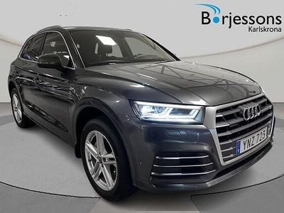 Grå Begagnad 2017 Audi Q5 Sport SUV | 259 000 kr (Lite dyr)