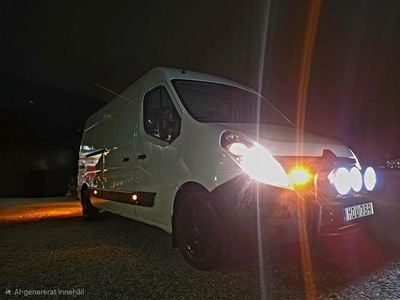 Vit Begagnad 2018 Renault Master Van | 215 000 kr (Lite dyr)