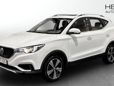 Begagnad MG ZS Luxury 105 kW (143 HK) 2021 Vit SUV
