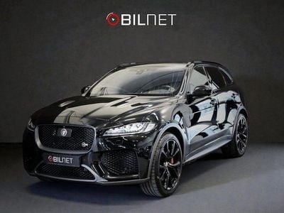 Begagnad Jaguar F-Pace SVR 550 HK (404 kW) 2020 Svart SUV
