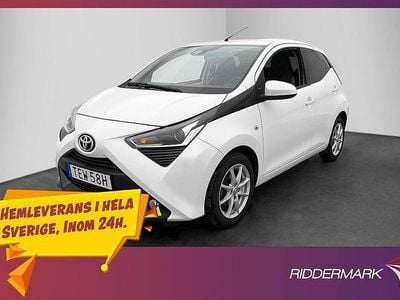 Begagnad Toyota Aygo X-play 72 HK (52 kW) 2021 Vit Halvkombi