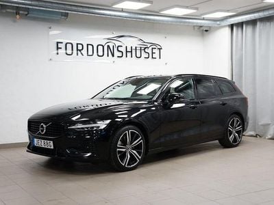 Svart Begagnad 2022 Volvo V60 R-Design Kombi | 339 000 kr (Lite dyr)