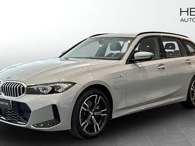 BMW 330e