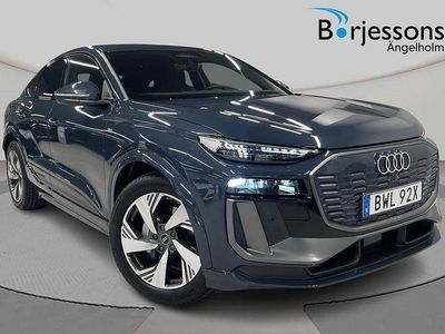 Blå Ny 2025 Audi Q6 Sportback e-tron S-Line SUV | 782 100 kr