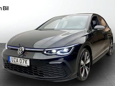 Svart Begagnad 2020 VW Golf VIII GTE Kombi | 319 900 kr