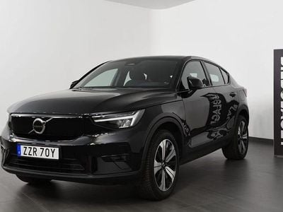 Svart Begagnad 2022 Volvo C40 Plus SUV | 319 500 kr (Marknadspris)
