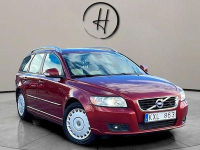 Röd Begagnad 2010 Volvo V50 Summum Kombi | 69 900 kr (Dyr)