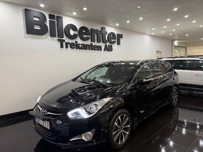 Svart Begagnad 2011 Hyundai i40 Select Kombi | 69 900 kr (Marknadspris)