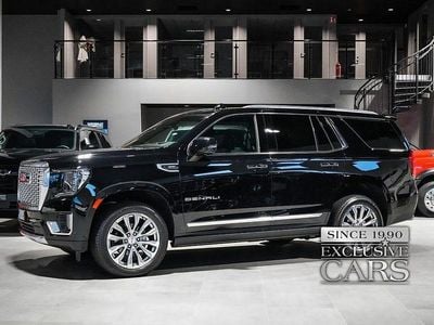 Svart (onyx black) Begagnad 2024 GMC Yukon SUV | 1 149 000 kr