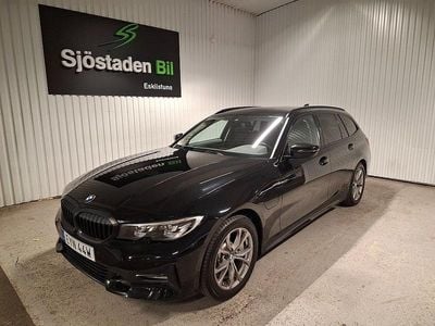 BMW 330e