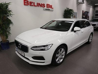 Vit Begagnad 2018 Volvo V90 Momentum Kombi | 219 500 kr (Marknadspris)