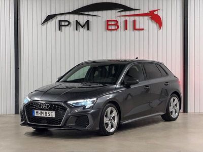 Grå Begagnad 2023 Audi A3 S-Line Sedan | 279 900 kr