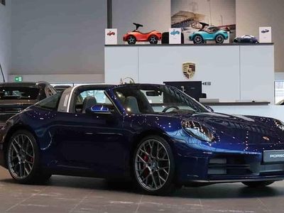 Flerfärgad Ny 2026 Porsche 911 Sportkupé | 2 098 500 kr