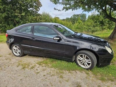 Mercedes C180