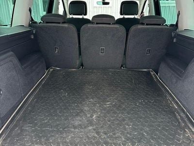 Begagnad VW Sharan 150 HK (110 kW) 2016 Minibuss