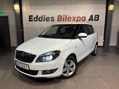 Begagnad Skoda Fabia Ambiente 86 HK (63 kW) 2014 Vit Halvkombi