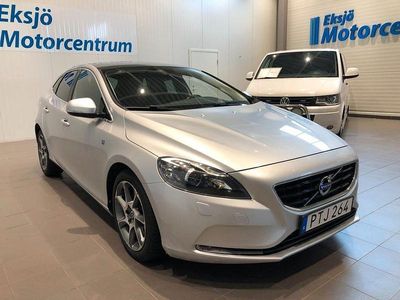 Silver Begagnad 2014 Volvo V40 Momentum Kombi | 159 900 kr (Lite dyr)