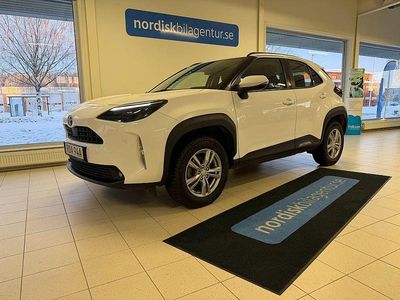 Begagnad Toyota Yaris Cross Active 92 HK (67 kW) 2023 Vit SUV