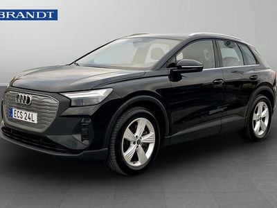 Svart Begagnad 2023 Audi Q4 e-tron Proline SUV | 348 900 kr (Bra pris)