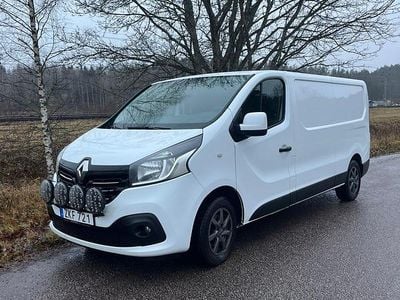 Begagnad 2018 Renault Trafic Minibuss | 79 000 kr (Bra pris)