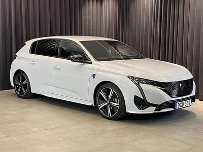 Vit Begagnad 2024 Peugeot 308 GT Halvkombi | 259 500 kr (Marknadspris)