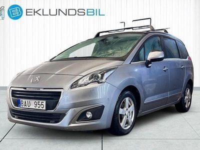 Begagnad Peugeot 5008 Allure 114 HK (83 kW) 2013 Artense grey metallic Minibuss