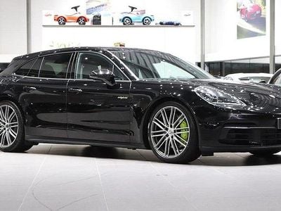Porsche Panamera 4