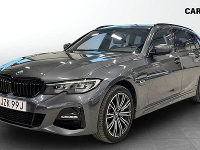 Grå Begagnad 2022 BMW 330 M Sport | 304 900 kr (Lite dyr)