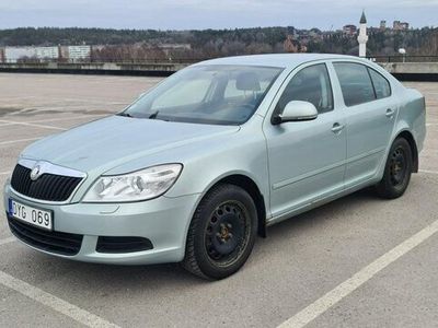 begagnad Skoda Octavia 1.6 ny kamrem, ny serv, ny bes, ny skatt