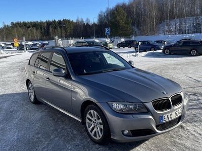 begagnad BMW 320 d xDrive Touring M-sport LCI