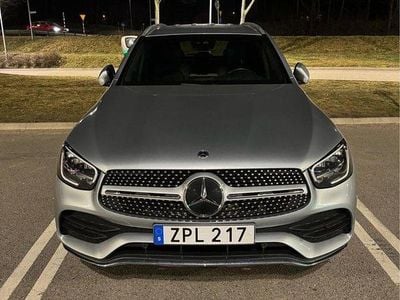 Mercedes GLC300e