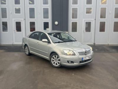 Grön Begagnad 2007 Toyota Avensis Sedan | 39 900 kr (Marknadspris)